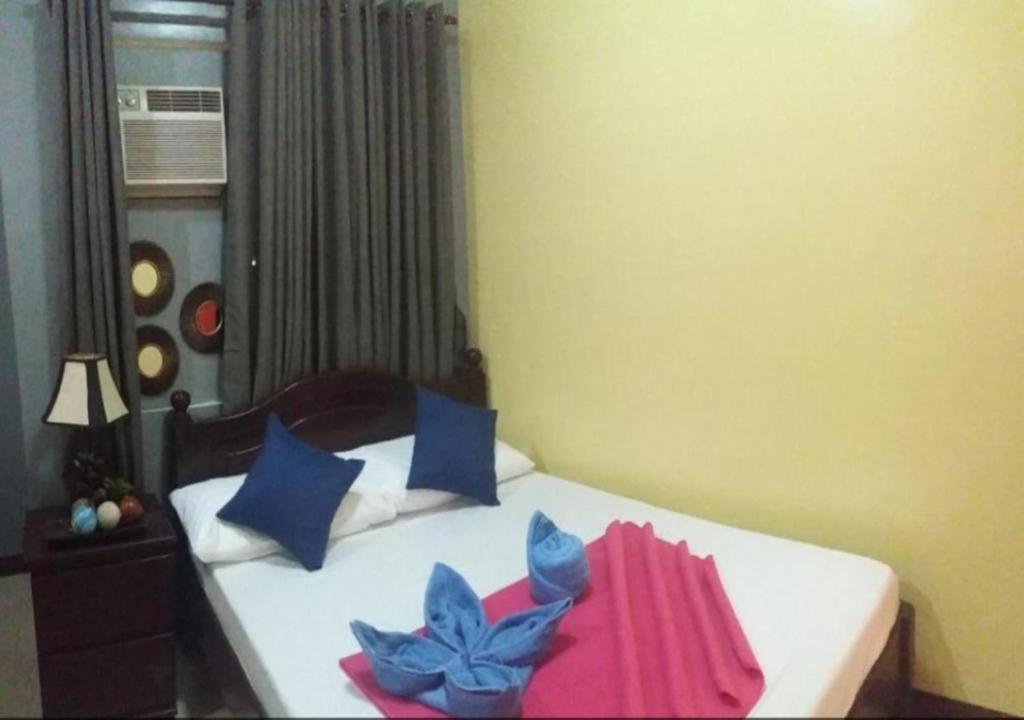 The Stopover Hostel - Mactan Lapu-Lapu City Eksteriør bilde